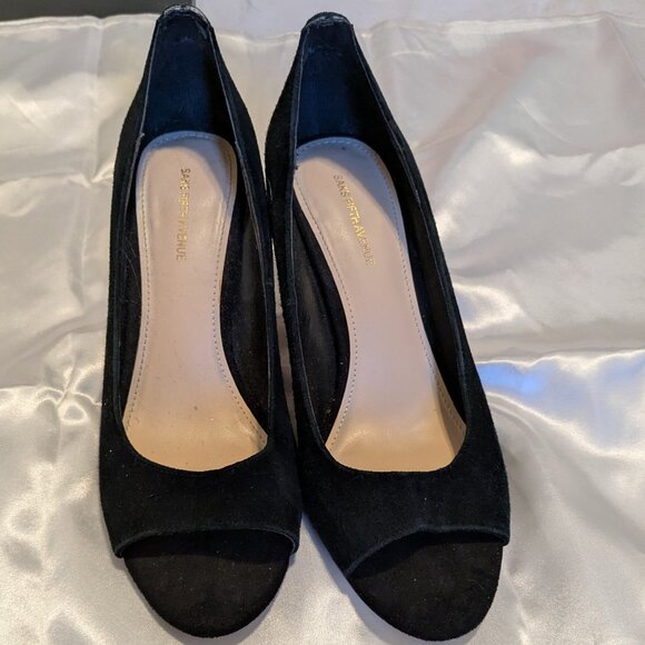 Saks Fifth Avenue suede peep toe pumps size 8 - Picture 1 of 7
